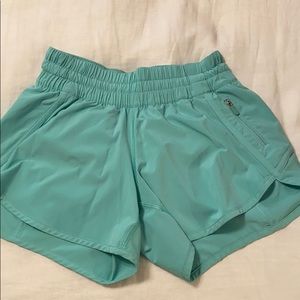 Lulu lemon tracker shorts
